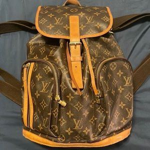Louis Vuitton Vintage - Monogram Bosphore Backpack